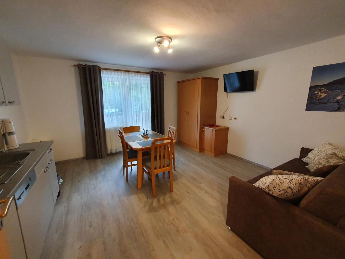 Glemmy Appartements Inkl Sommercard Viehhofen Exterior photo